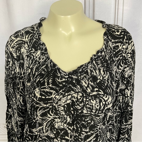 Semantiks Black & Cream 100% Silk Peplum 3/4 Sleeve Women’s XS Blouse - Picture 3 of 7